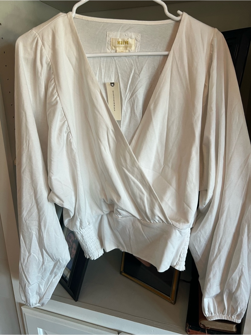 Anthropologie Maeve Blouse Top White Fitted Smocked V neck Long Sleeve S